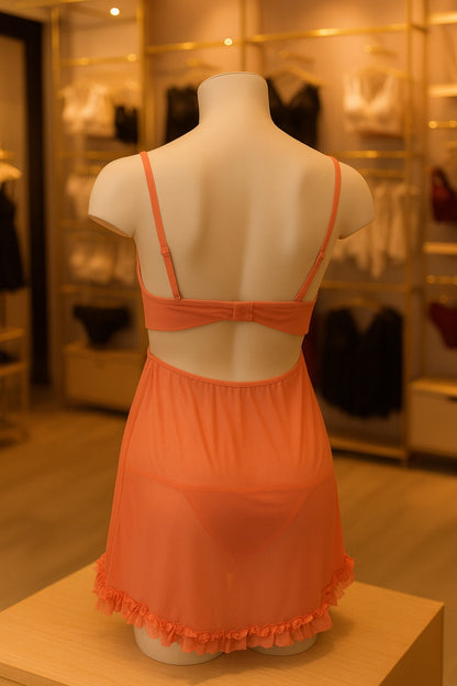 Camisola com a cueca fio dental